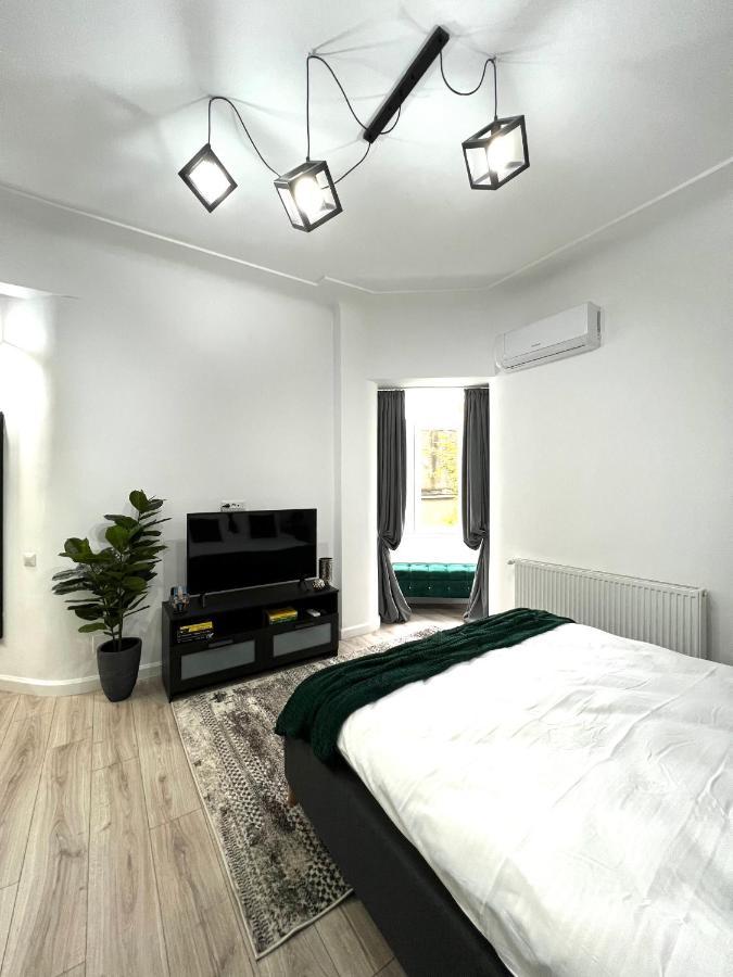 Green Spot - Premium Studio - Sanador Victoriei Bukarest Exterior foto